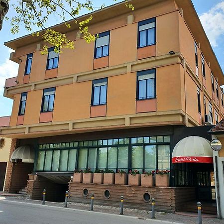 Hotel Perla Massa Lombarda Экстерьер фото