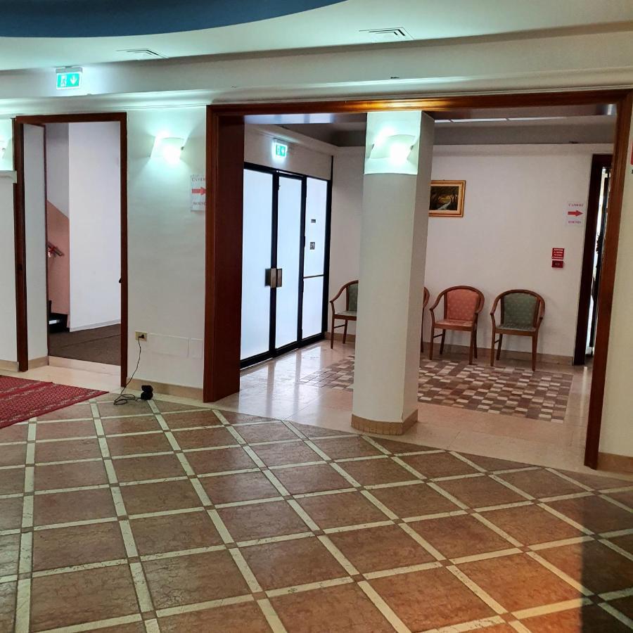 Hotel Perla Massa Lombarda Экстерьер фото