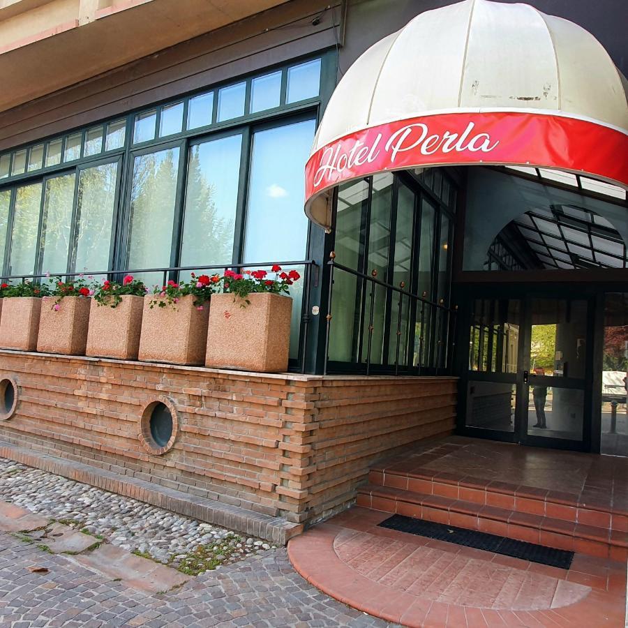 Hotel Perla Massa Lombarda Экстерьер фото