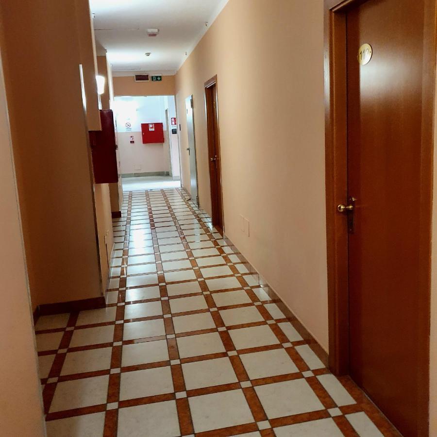 Hotel Perla Massa Lombarda Экстерьер фото