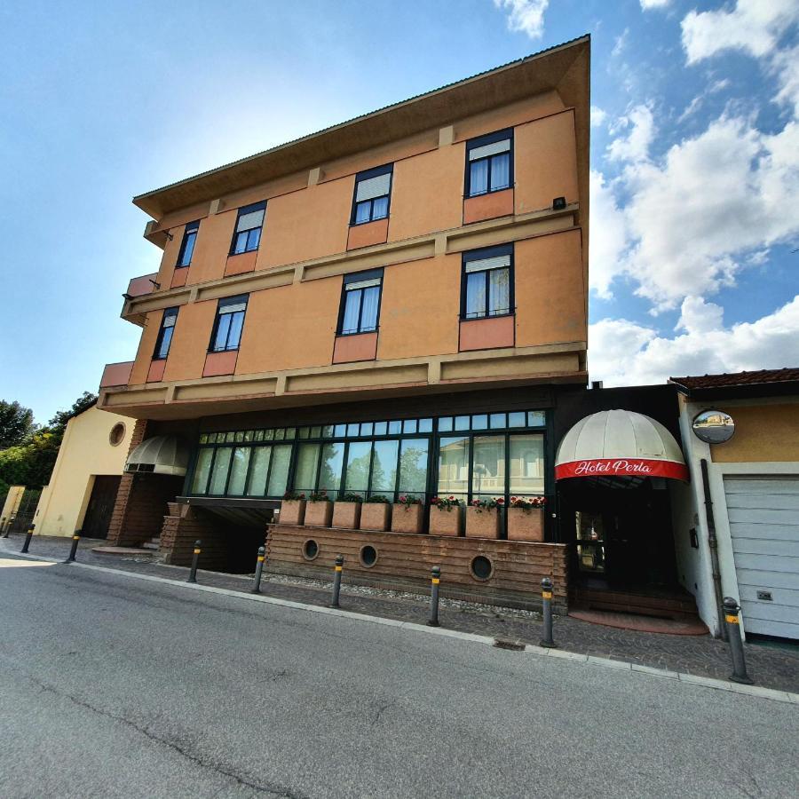Hotel Perla Massa Lombarda Экстерьер фото